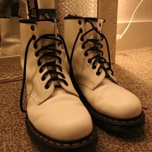 Dr. Martens 1460 White 8 Eye Boots